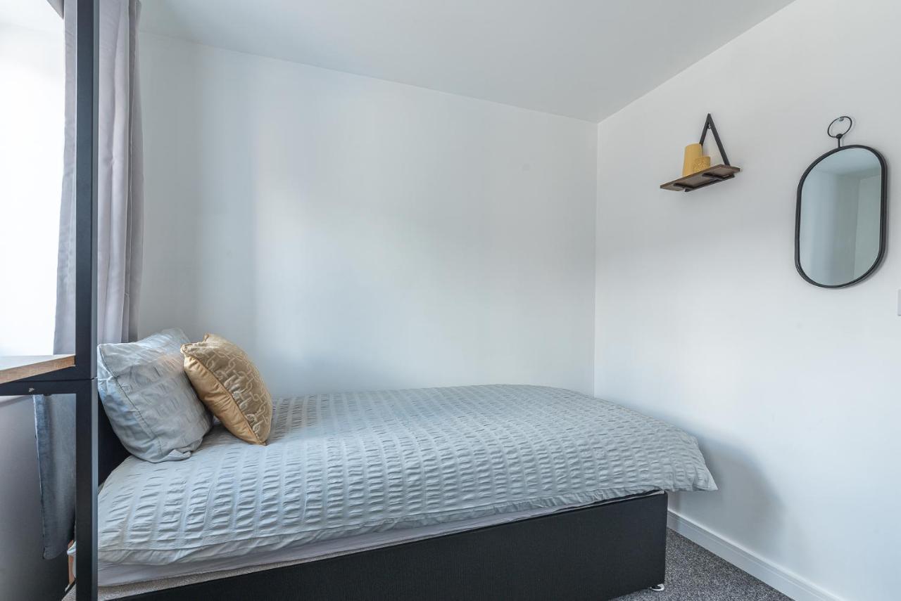Beautiful New House In Derby For Up To 5 Guests, Suitable For Families Contractors Nhs Staff Etc Екстериор снимка